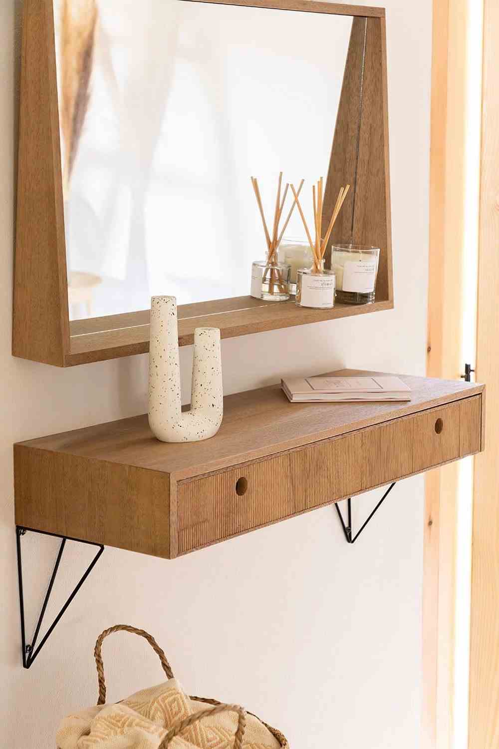 Glai Hanging Console 