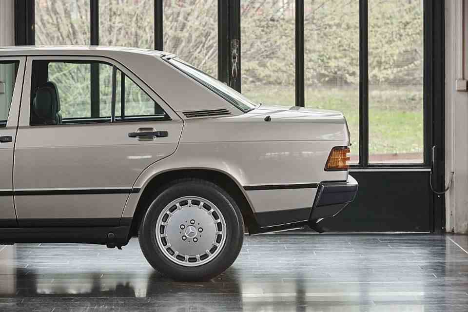 Mercedes 190 W201