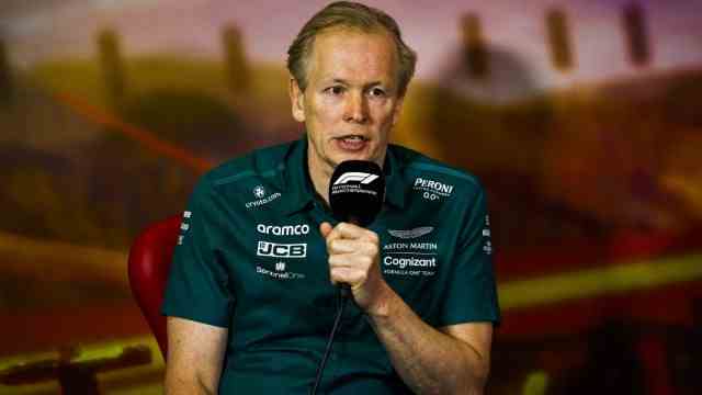 Formula 1 in Barcelona: "All I can say is that at no time have we received any data from any team or anyone else"says Andrew Green, Technical Director at Aston Martin.