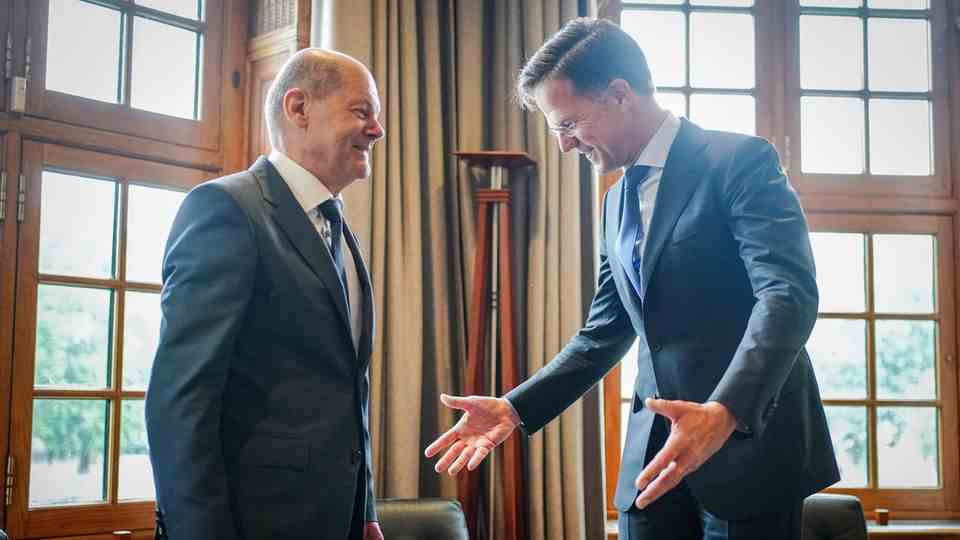 Olaf Scholz and Mark Rutte in the Netherlands