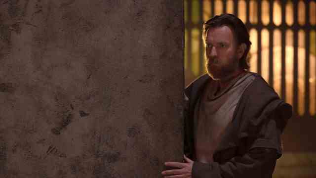 Show of the Month May: British English is back in the galaxy: Ewan McGregor as Obi-Wan.