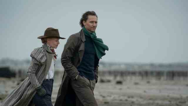 May's Show of the Month: Claire Danes and Tom Hiddleston on the - maybe - haunted Essex coast.