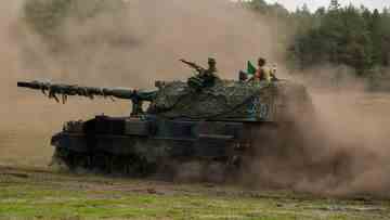 Eine Panzerhaubitze 2000 bei einer Militärübung in Niedersachsen (Archiv): Die Ausbildung der ukrainischen Soldaten soll etwa 40 Tage dauern.