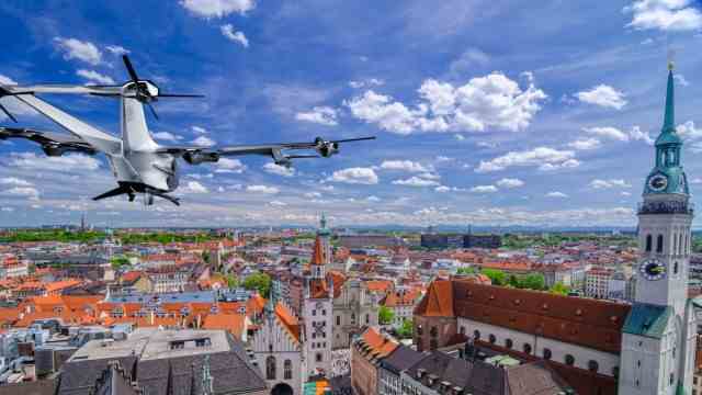 Mobility: In the future, will we fly to the Old Peter in Munich by air taxi?  In any case, under the leadership of Airbus, companies, universities and the city of Ingolstadt want to join forces to form the Air Mobility Initiative in order to promote the development of electric air transport.