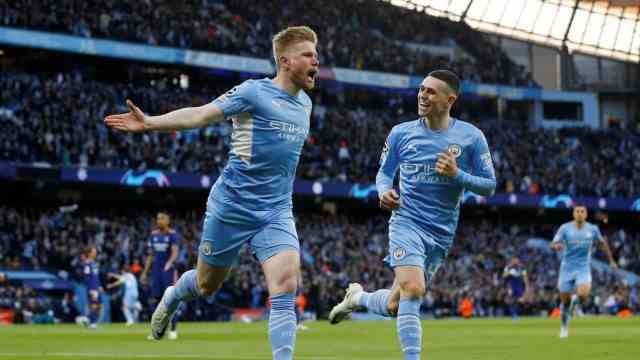 Haaland at Manchester City: Terrifying trio: Kevin De Bruyne (left) and Phil Foden will be joined by Erling Haaland in the future.