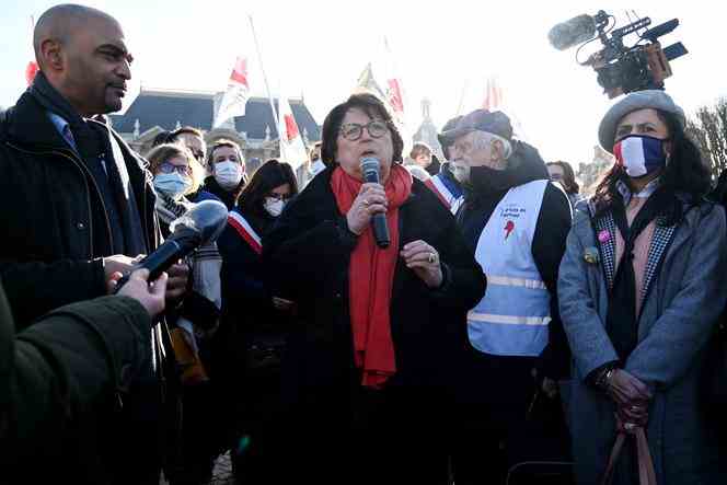 The mayor of Lille, Martine Aubry, during a demonstration against racism and the far right, February 5, 2022.