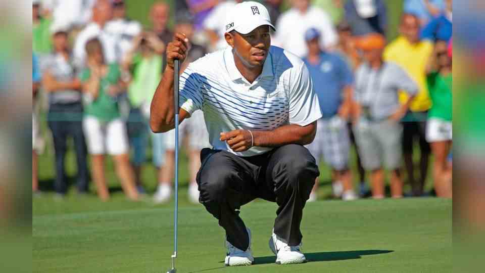 Tiger Woods wants to return to the professional golf tour.