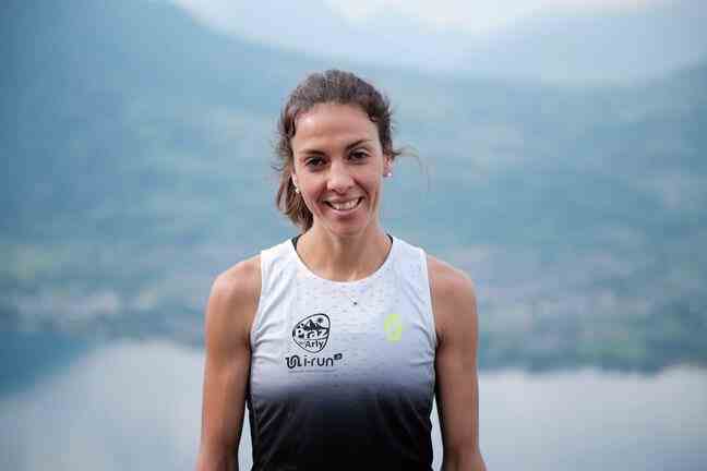 Anne-Lise Rousset counts among her renowned pacers two Corsican trail runners accustomed to great performances on the GR20, Guillaume Peretti and Lambert Santelli.