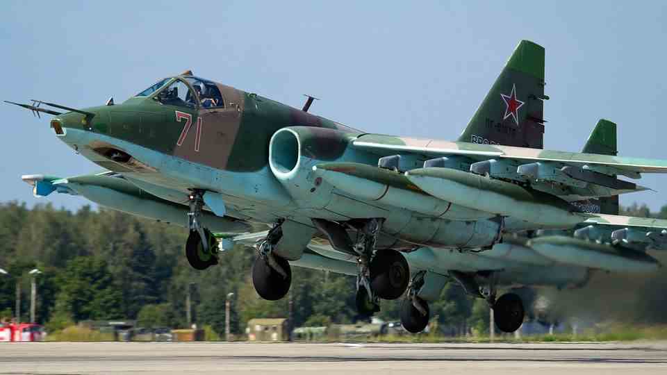 The SU-25 can carry six tons of weapons.