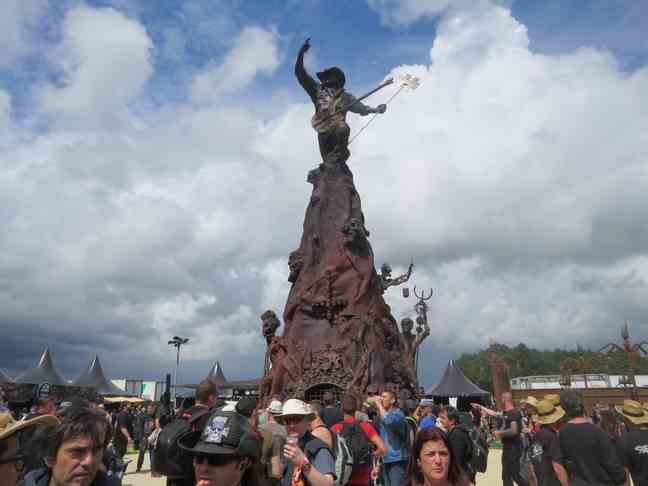 The statue of Lemmy Kilmister