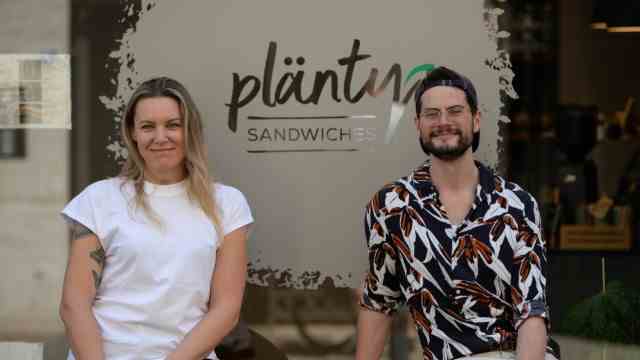 Plänty Sandwiches: The operators of Plänty are Tina Gumpp and Alexander Mehl.