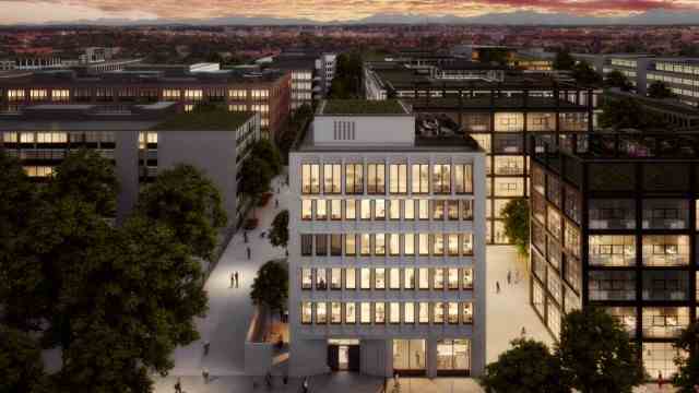 Werksviertel: Part of the i-Campus: the i4 complex designed by LRO Architects.