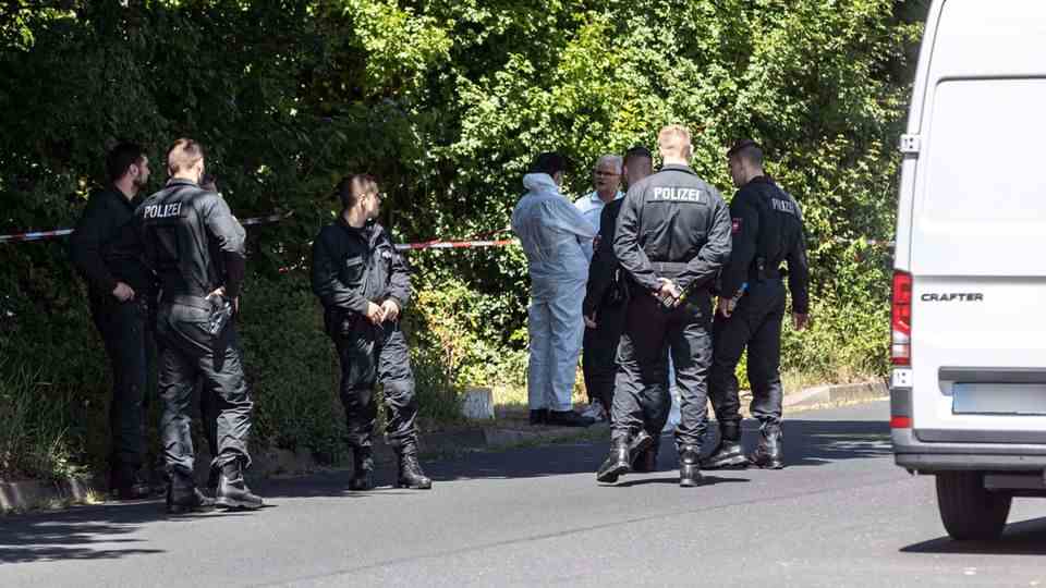 Police officers near where the body was found in Salzgitter-Lebenstedt