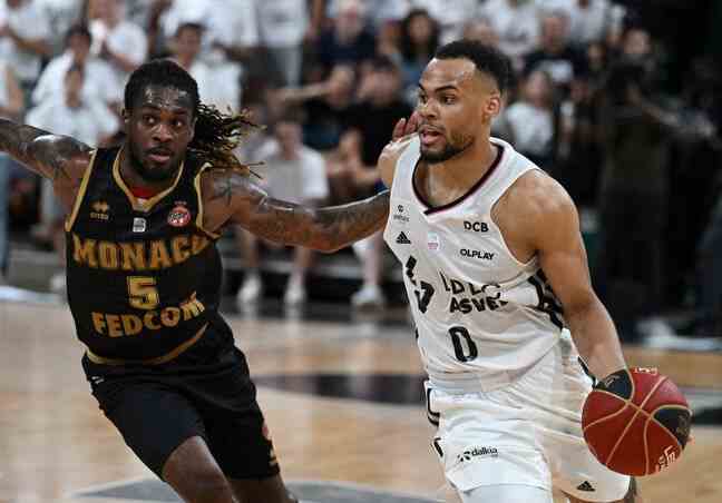 Elie Okobo was logically elected MVP of the final on Saturday after the decisive victory against the Roca Team of Paris Lee.