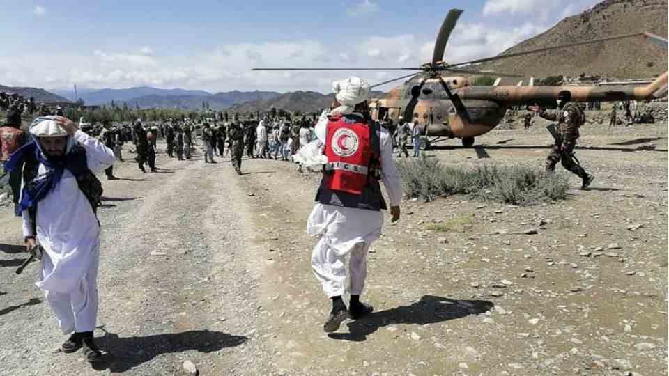 Red Crescent relief workers in the earthquake area
