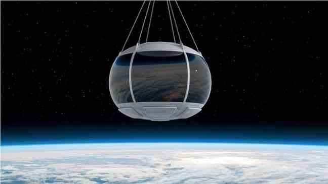 The balloon's pressurized cabin will take six passengers to an altitude of 25 km, offering a panorama of 1400 km on Earth.