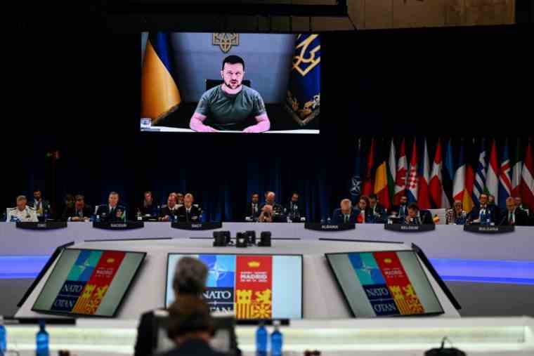 Ukrainian President Volodymyr Zelensky speaks by videoconference before the NATO summit in Madrid on June 29, 2022 (AFP / GABRIEL BOUYS)