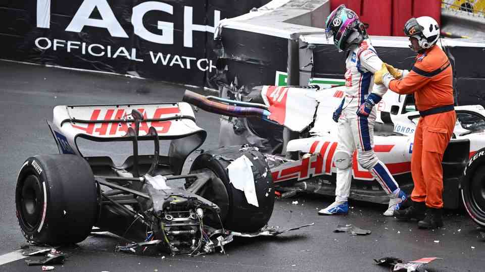"crash kid" Mick Schumacher split his car into two parts in Monaco