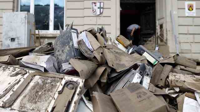 Damage from the elements: Destroyed files in front of the town hall in the village of Altenahr, where the flood destroyed many houses.