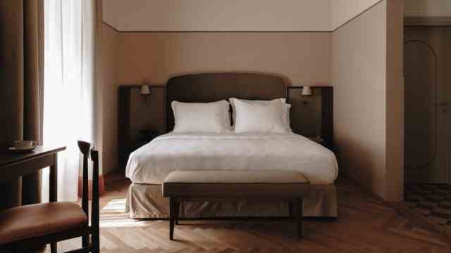 hotel "moonlight" in Bolzano: The rooms are kept in muted colors after the renovation.