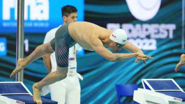 Ukrainians at the swimming world championships: Mikhailo Romanchuk jumps into the pool - in the end it will be a bronze medal.