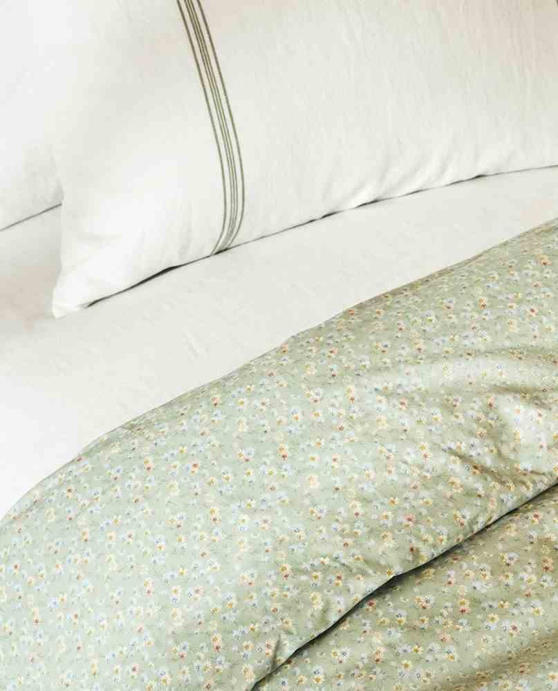Bed linen an asset to revamp the bedroom 