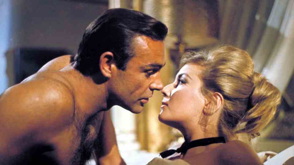 James Bond Movies: "gold fingers", "Skyfall" or "fireball": The star ranking of 007 classics