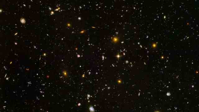 Astronomy: That "Hubble Ultra Deep Field"a recording from 2004.