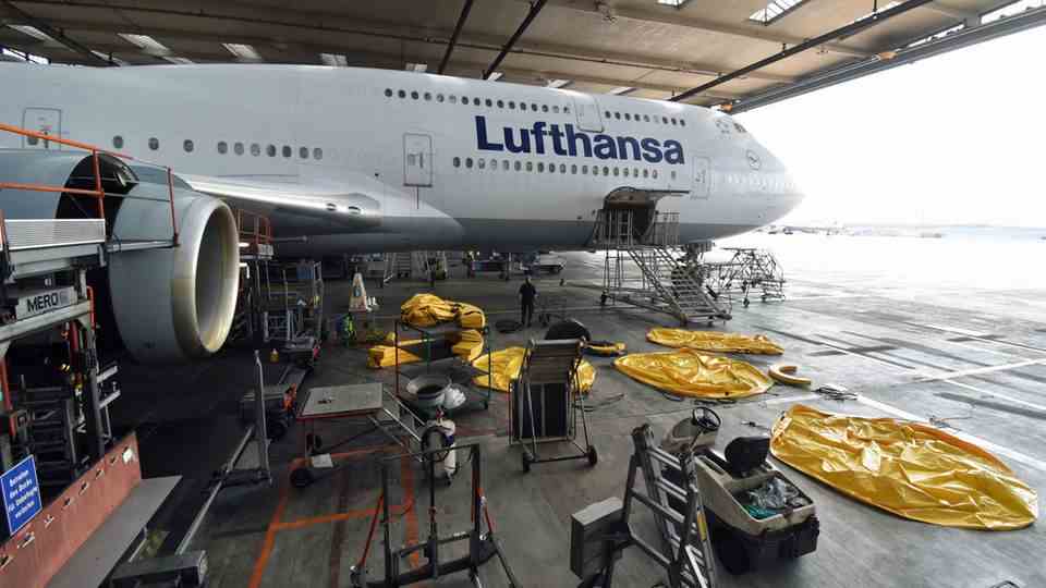A Lufthansa Boeing 747-8 in the maintenance hall