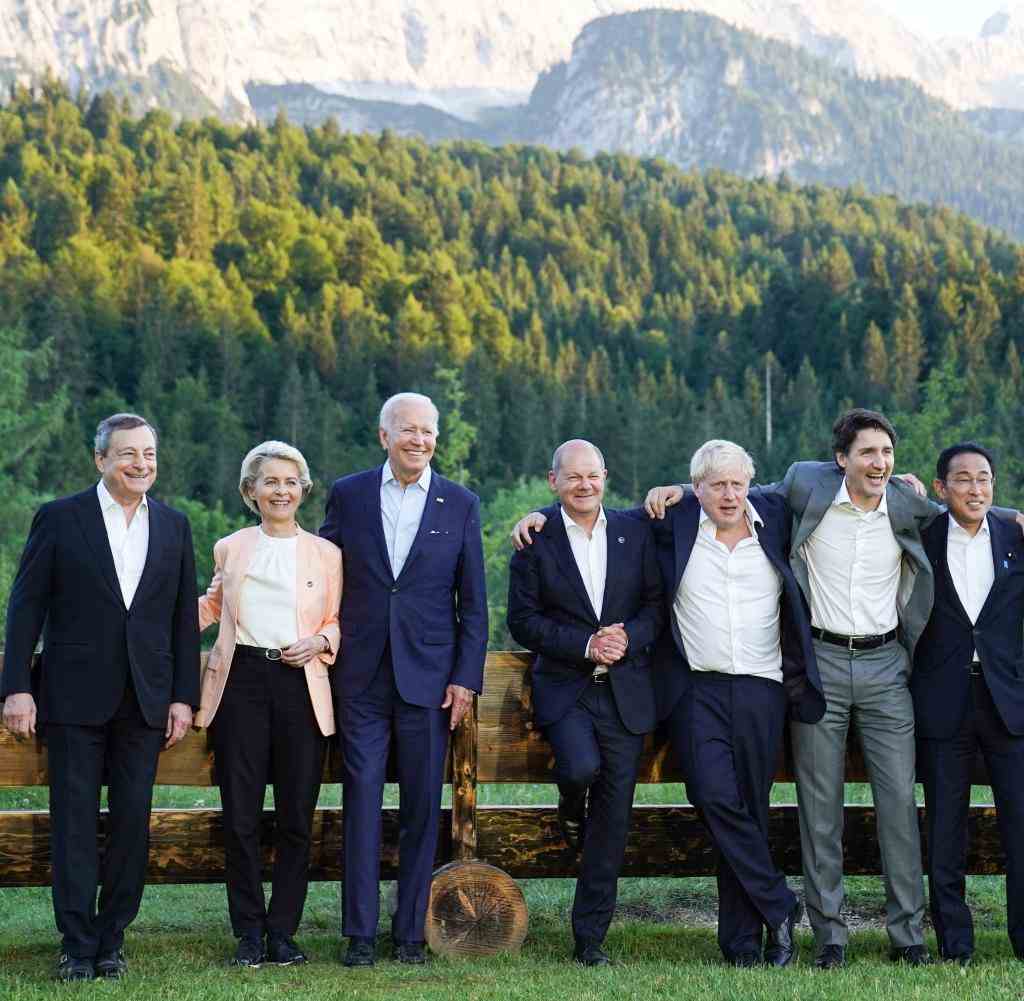 Gruppenbild mit Illusionen: der G-7-Gipfel auf Schloss Elmau Ende Juni