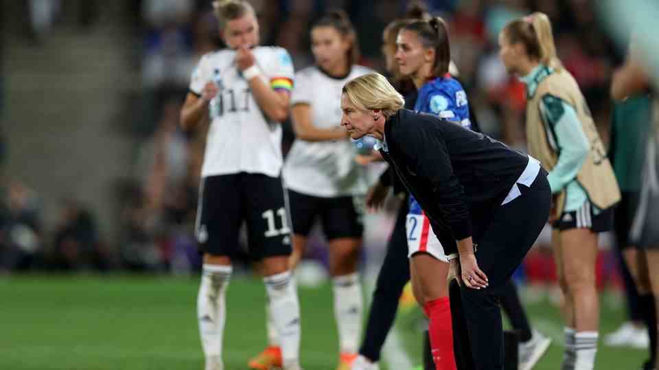 Women's Soccer EM: Martina Voss-Tecklenbur