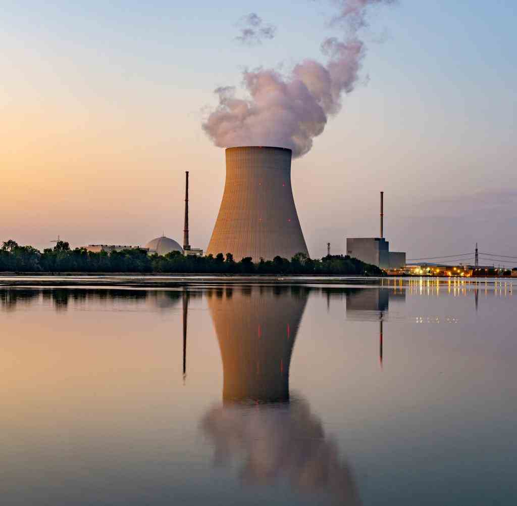 Läuft noch: das Atomkraftwerk Isar 2 in Bayern