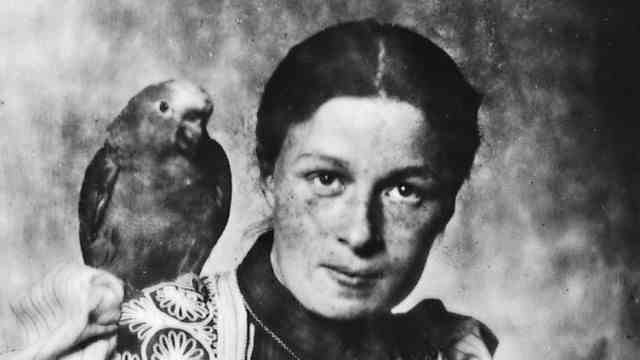 Bavarian history of democracy: Ellen Ammann (1870-1932), as a member of the state parliament and church activist, paved the way for modern social work and the women's movement.