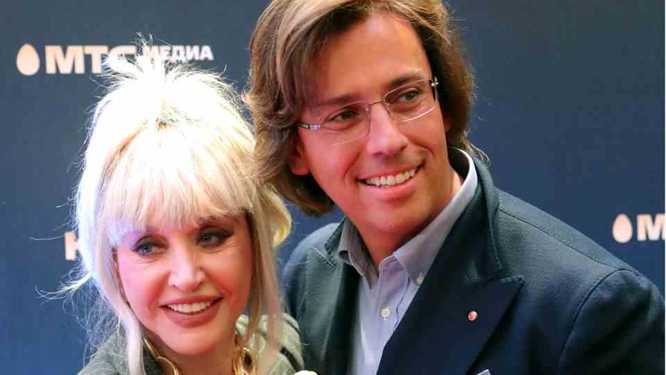 Maxim Galkin and his wife Alla Pugacheva left Russia and now live in Israel 