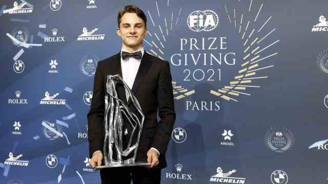 Silly season in Formula 1: He already knows a bit about trophies: Oscar Piastri was champion of the Formula 2 junior series last year and also as "Rookie of the year" honored.