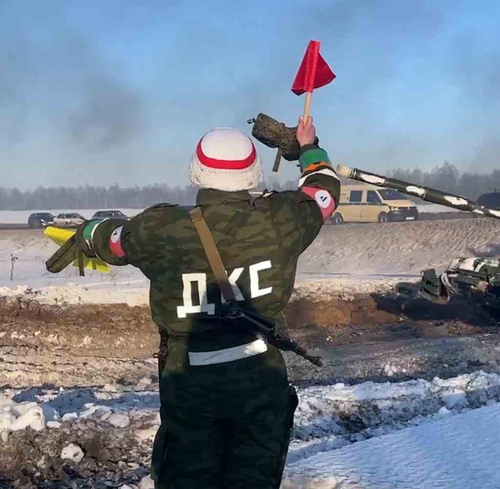 Russische Panzer nach gemeinsamen Übungen russischer und belarussischer Soldaten im Februar nahe Brest