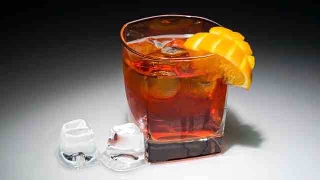 Celebrity tips for Munich and Bavaria: My favorite cold drink is an ice-cold Negroni.  Pötzsch prefers to drink it in the Vogler jazz bar - and shaken, not stirred.