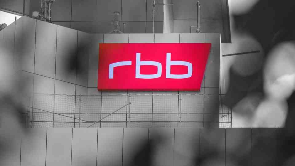 The RBB logo on the RBB building.