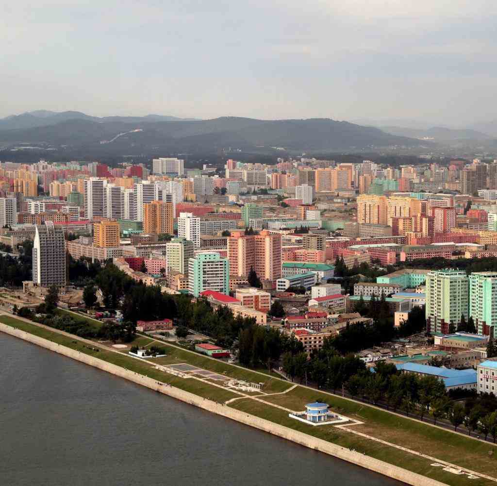 Pjöngjang, Hauptstadt von Nordkorea: Seit den frühen 1990er-Jahren versucht ein Team in Südkorea, das Wirtschaftswachstum des Nachbarn festzustellen