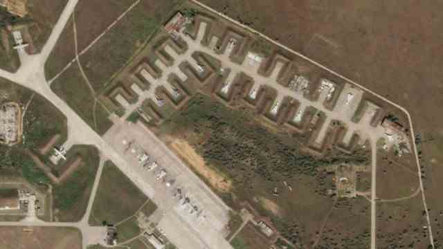 War in Ukraine: Parked Russian warplanes can be seen in this satellite image of Saky, taken before the August 9 blasts.