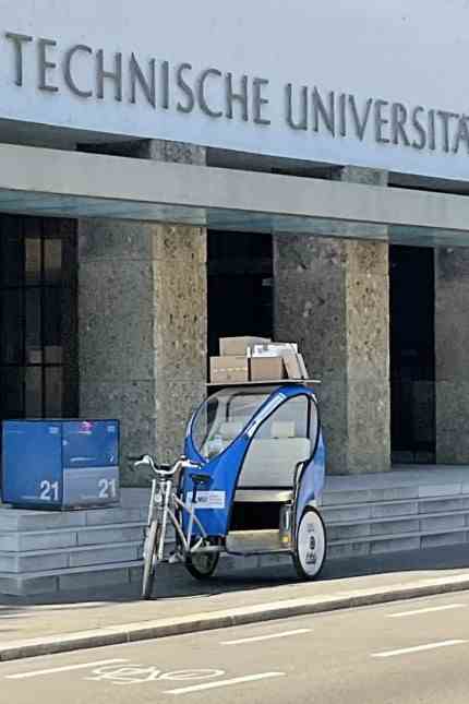 Field test on mobility: The vehicle purchased especially for the experiment is parked in front of the Technical University.