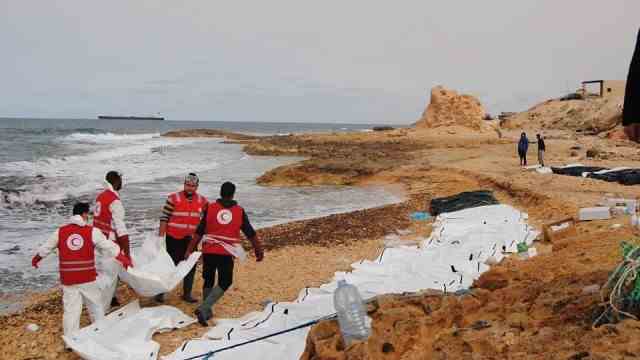 Southern Mediterranean: Red Crescent workers have to recover many bodies from the beaches of western Libya.