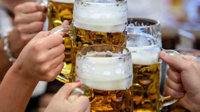 Celebrity tips for Munich and the region: O'zapft is: After two corona-related cancellations, the Oktoberfest starts again today on Munich's Theresienwiese.