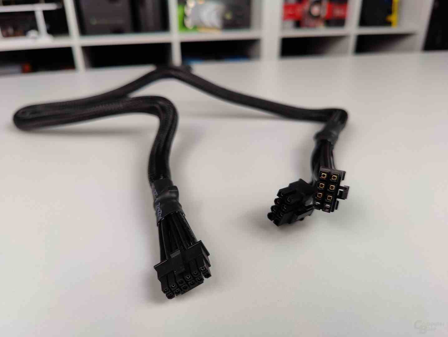 Breakout cable of the Asus Thor II 1200W