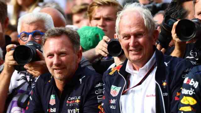 Formula 1: The gentlemen like to have the say in the house: Red Bull team boss Christian Horner (left) and racing team advisor Helmut Marko.