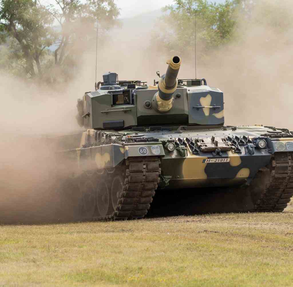 Leopard II A4