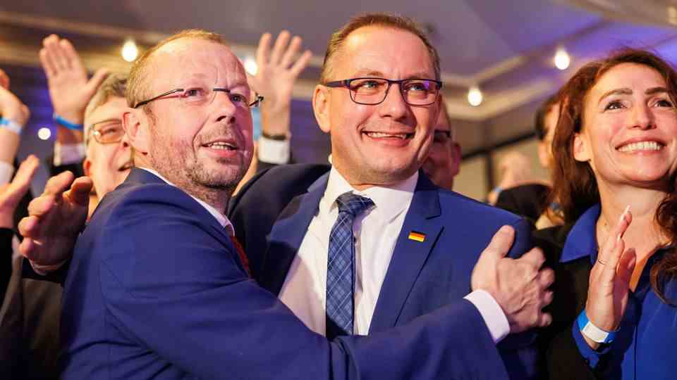 AfD cheers on election night in Lower Saxony