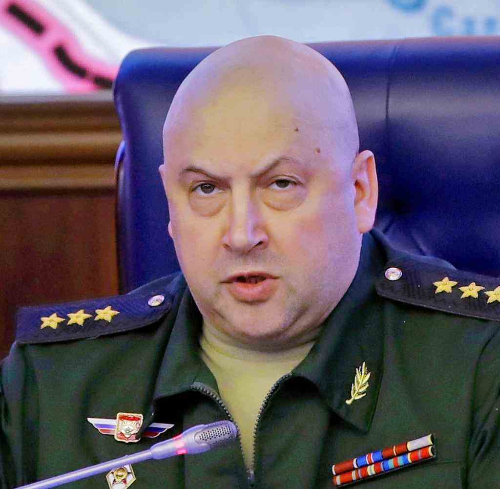 Sergej Surowikin setzte bereits in Syrien und Tschetschenien hemmungslos Waffen gegen die Zivilbevölkerung ein