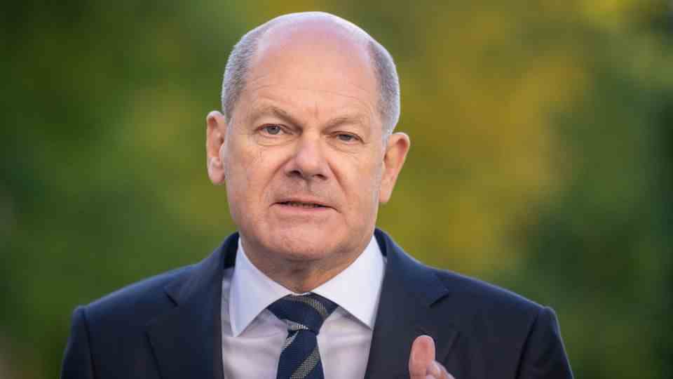 A portrait of Olaf Scholz
