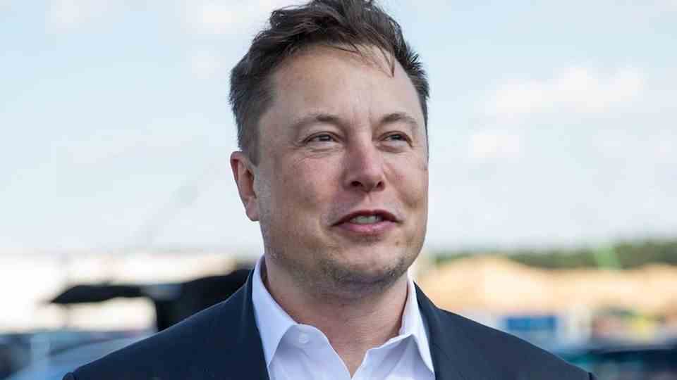 Elon Musk: Tesla billionaire father of 9 children after having twins